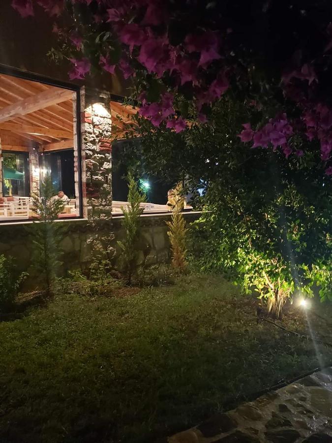 Hotel Natali Dhermi Exterior photo